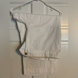 Covington Sport White stretch capri pants